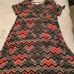 Like new medium LuLa Roe Carly!